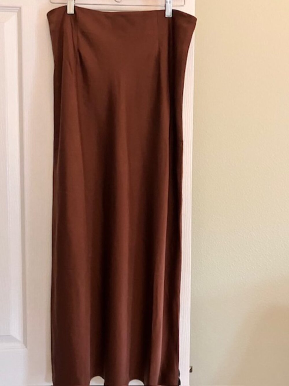 Pink Lily choc brown/copper satin look maxi skirt size L contemporary - Picture 3 of 8